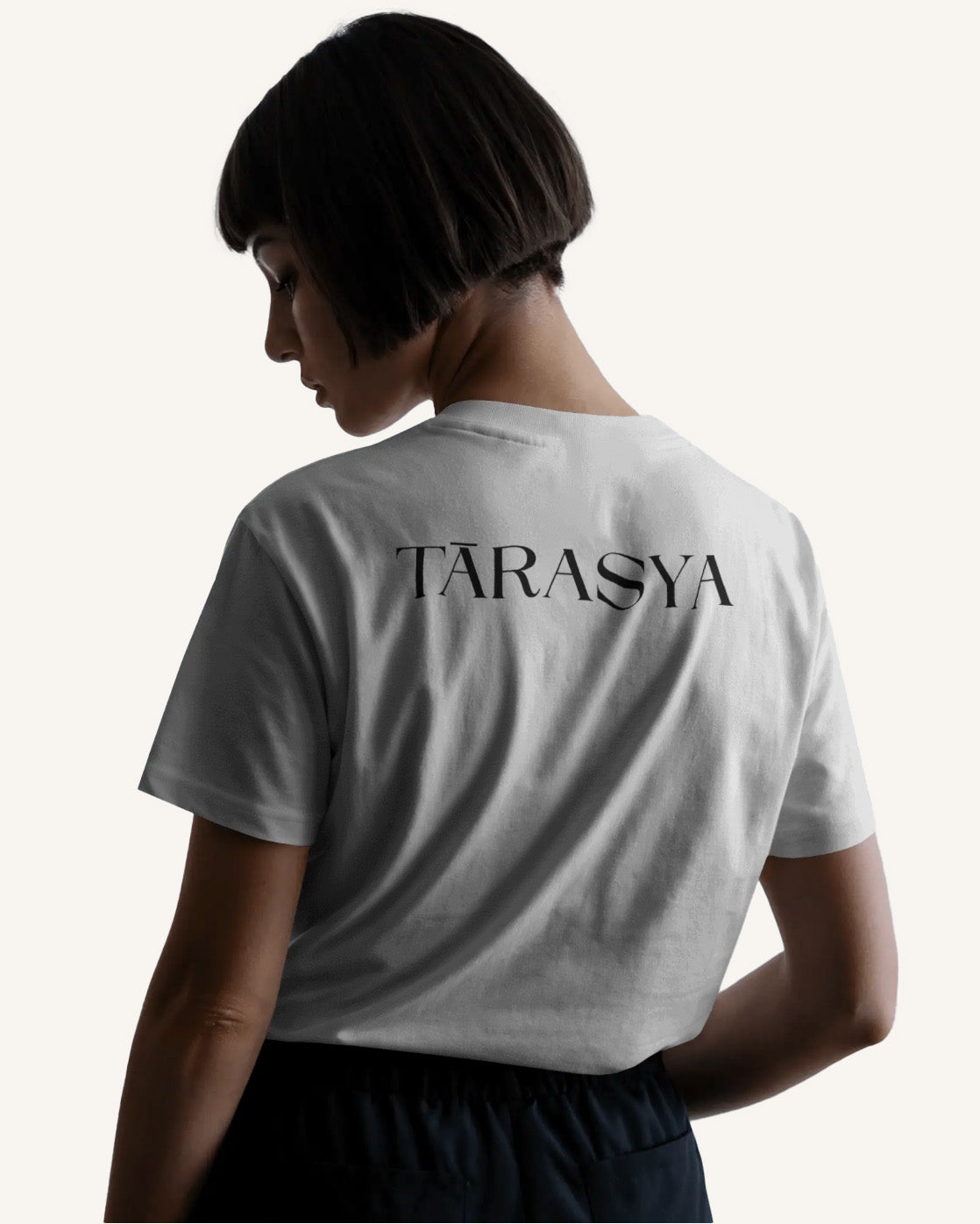 💪 RESILIENT — Oversized Unisex T-Shirt